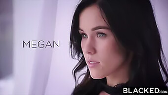 Megan Rain Bị Mandingo Đụ Mạnh Trong Video Blacked.Com