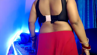 Bhabhi'S Naughty Webcam Performance Leaves Viewers Begging For More