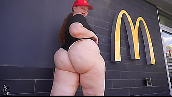 Mia Dior Secures A New Job After Being Fired From Mcdonald'S, Engaging In Passionate Sex With The Hiring Manager