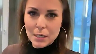 Nemška Tv Zvezdnica Vanessa Blumhagen Deli Svojo Nagajivo Stran V Prvi Insta-Story